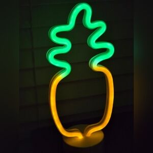 Pineapple Neon Light Table Lamp
